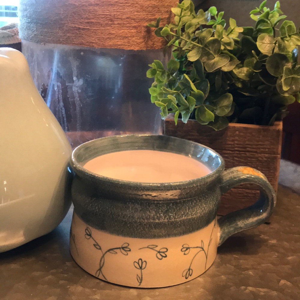 Bath & Body Works Vintage Mug
